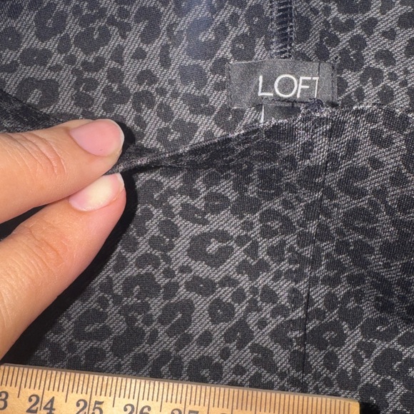 LOFT Animal Print Leggings in Black and Gray - Picture 3 of 5
